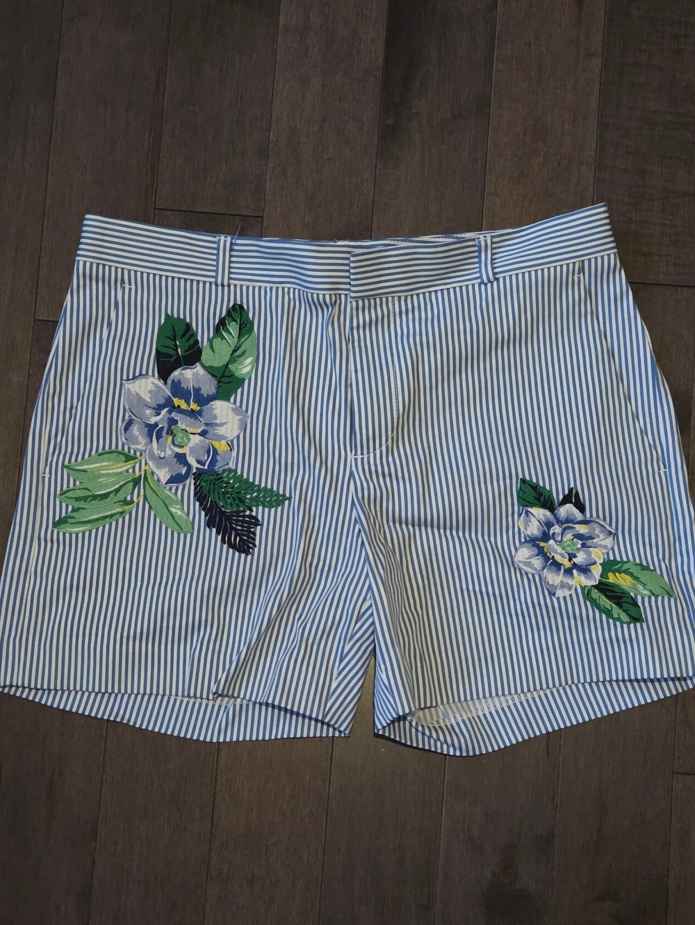 NWT Banana Republic Shorts Size 4